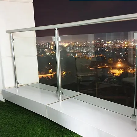 Azure Luxury Sky 아파트 *